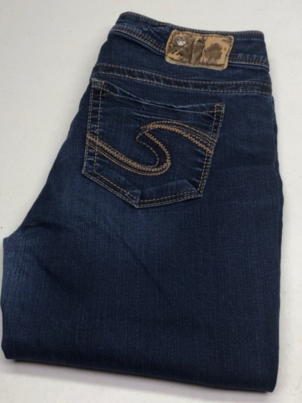 SILVER SUKI MID STRAIGHT JEANS 29x30 ⭐️